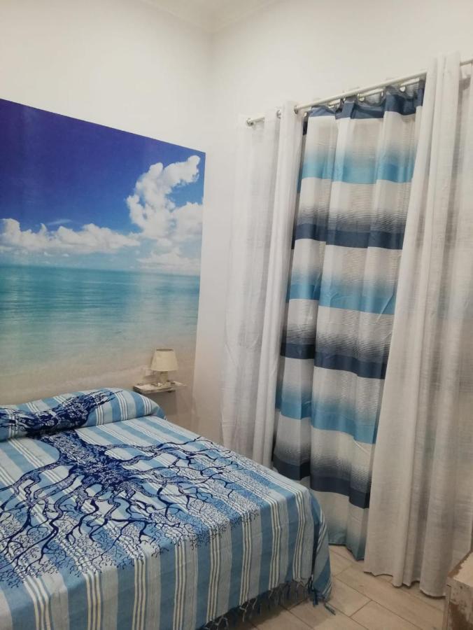 Casa Terry Bed & Breakfast เนเปิลส์ ภายนอก รูปภาพ